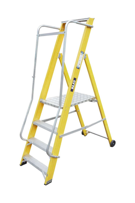 Lyte 4-Tread Fibreglass Wide Step Ladder with Handrails (NYFWP4)
