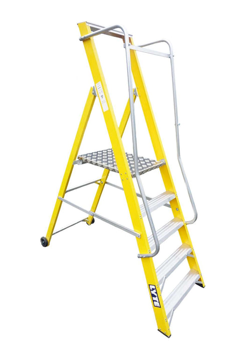 Lyte Fibreglass Wide Step Ladder with Handrails (NYFWP5)