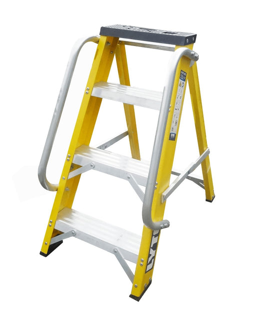 Enhance Safety with Heavy Duty Fibreglass Swingback Steps | Certified to EN131 Professional Standard - RackitDirect